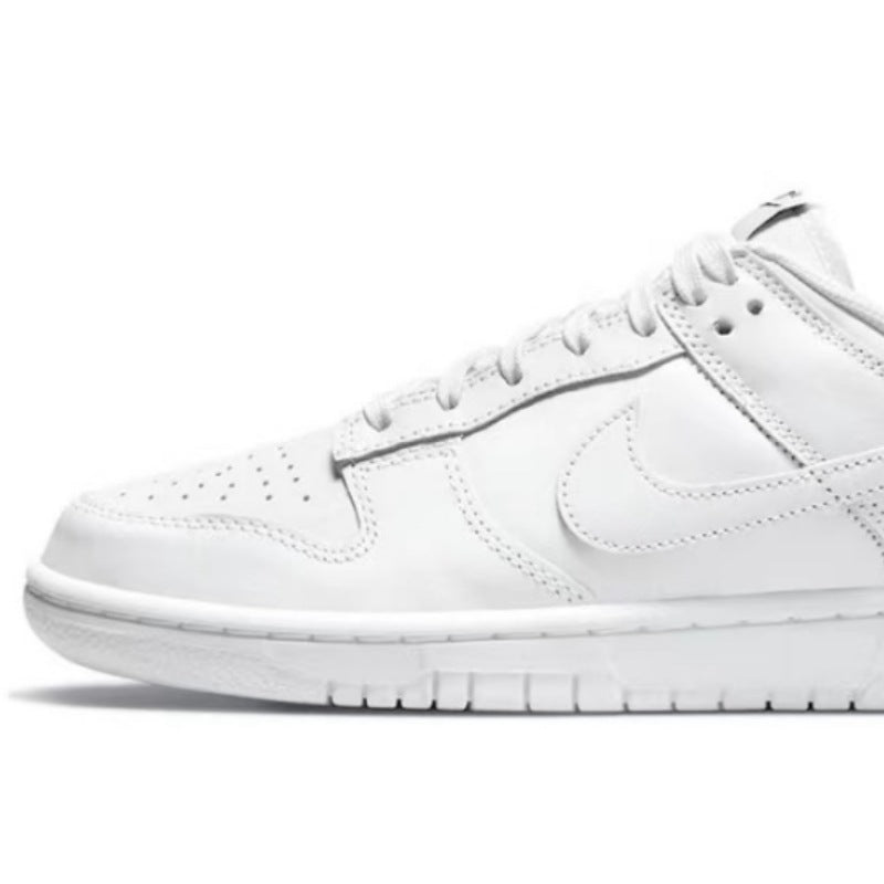 Dunk SB Classic Retro Low Top Sneakers for Men and Women